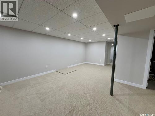 60 Ritchie Crescent, Regina, SK - Indoor