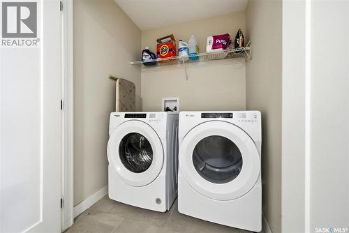 4736 Buckingham Drive E, Regina, SK - Indoor Photo Showing Laundry Room