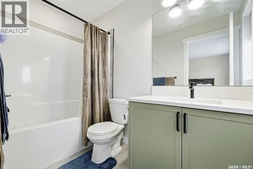 4736 Buckingham Drive E, Regina, SK - Indoor Photo Showing Bathroom