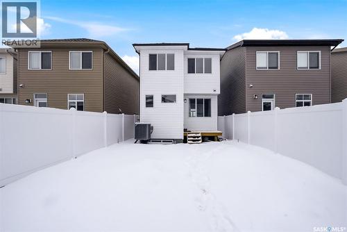 4736 Buckingham Drive E, Regina, SK - Outdoor