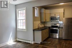 2 - 590 MAIN STREET E Hamilton (Gibson), ON L8M 1J6