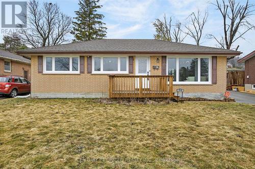 578 HILLSIDE STREET  Peterborough (Northcrest Ward 5), ON K9H 5N6