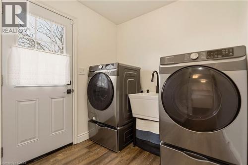 3 Postans Path, Ancaster, ON - Indoor Photo Showing Laundry Room