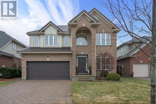 294 BERRYHILL DRIVE  London North (North B), ON N5X 4M4