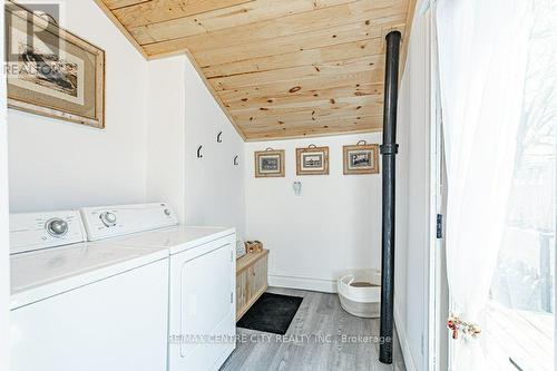 971 Elias Street, London East (East G), ON - Indoor Photo Showing Laundry Room
