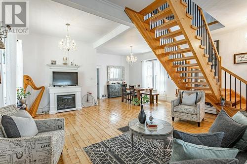 971 Elias Street, London East (East G), ON - Indoor Photo Showing Living Room With Fireplace