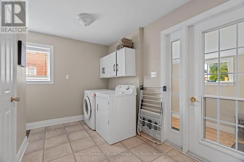 85 Cambria Road N, Goderich (Goderich (Town)), ON - Indoor Photo Showing Laundry Room
