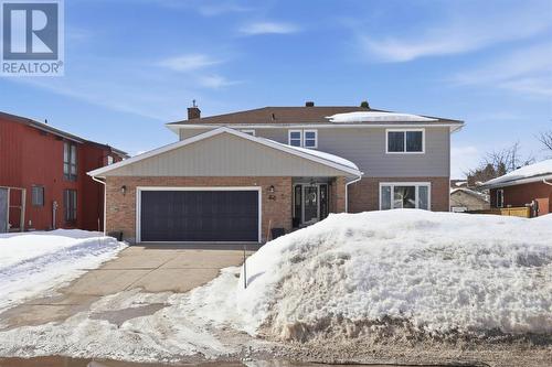 86 Country Club PL  Sault Ste. Marie, ON P6A 6C9