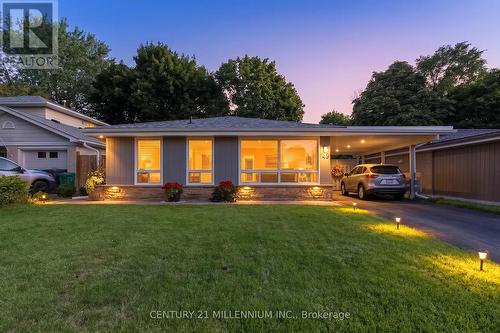 49 HARPER ROAD  Brampton, ON L6W 2W7