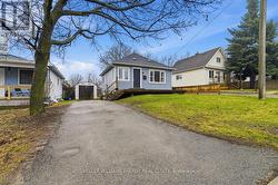 469 MONTRAVE AVENUE Oshawa (Vanier), ON L1J 4S6