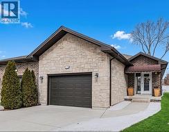 2554 OLIVE Windsor, ON N8T 0B1