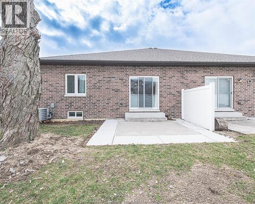 2554 Olive, Windsor, ON - Outdoor