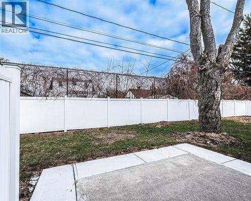 2554 Olive, Windsor, ON - Outdoor