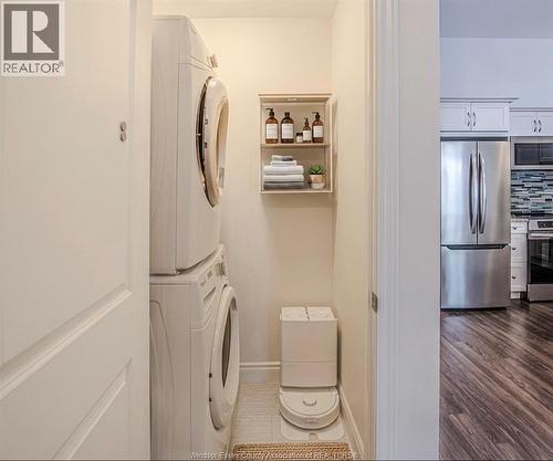 2554 Olive, Windsor, ON - Indoor Photo Showing Laundry Room