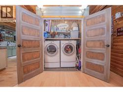 Main floor Laundry - 