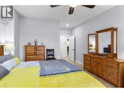 Primary bedroom - 