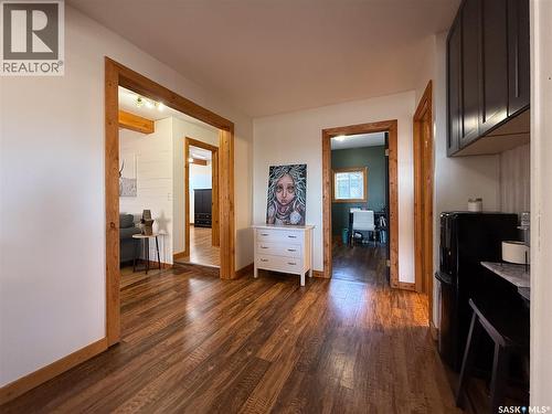 103 1St Street E, Frontier, SK - Indoor Photo Showing Other Room