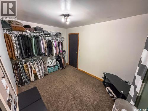 103 1St Street E, Frontier, SK - Indoor With Storage