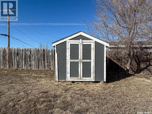 103 1St Street E, Frontier, SK - Outdoor
