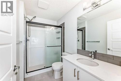 263 Redstone Boulevard Ne, Calgary, AB - Indoor Photo Showing Bathroom