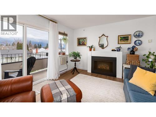 914 Vancouver Street Unit# 403, Creston, BC - Indoor Photo Showing Living Room With Fireplace