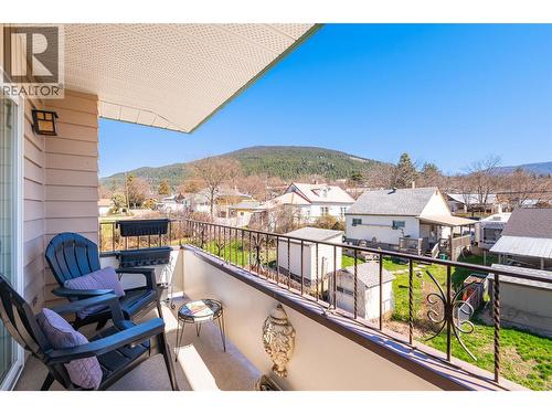 914 Vancouver Street Unit# 403, Creston, BC - Outdoor With Deck Patio Veranda With Exterior