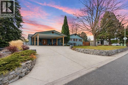 1641 Mountain Avenue  Kelowna, BC V1Y 7H7