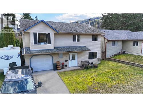 644 8th Street  Castlegar, BC V1N 4X1