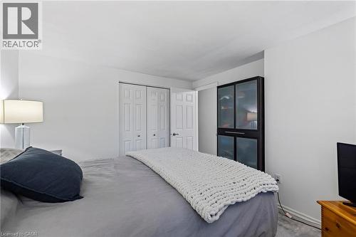 8 Gerrick Court, Hamilton, ON - Indoor Photo Showing Bedroom