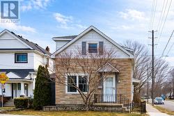 159 YORK STREET St. Catharines, ON L2R 6E9