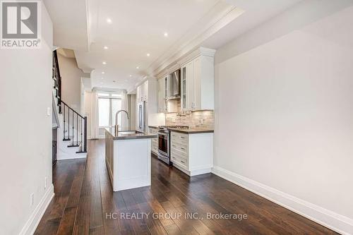 51A Burnaby Boulevard, Toronto, ON - Indoor Photo Showing Other Room