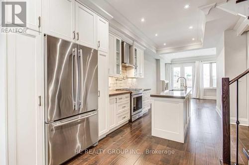 51A Burnaby Boulevard, Toronto, ON - Indoor Photo Showing Kitchen With Upgraded Kitchen