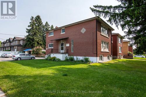 129 River Road E, Kitchener, ON - Outdoor
