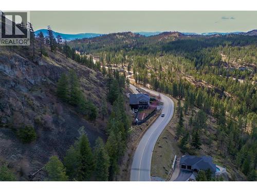2875 Shayler Road, Kelowna, BC - Indoor