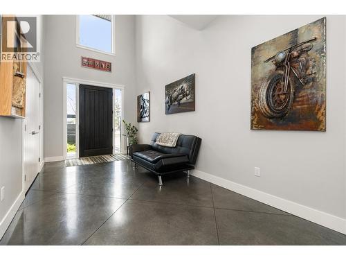 2875 Shayler Road, Kelowna, BC - Indoor