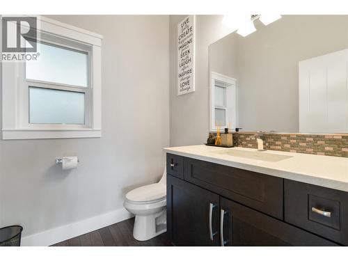 2875 Shayler Road, Kelowna, BC - Indoor Photo Showing Bathroom