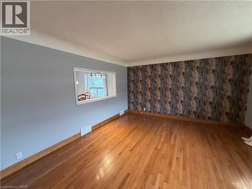 628 Dunn Avenue, Hamilton, ON - Indoor Photo Showing Other Room