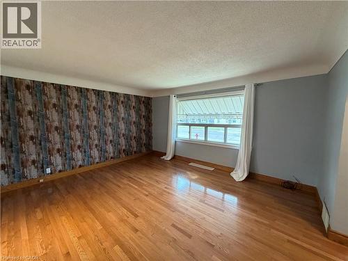 628 Dunn Avenue, Hamilton, ON - Indoor Photo Showing Other Room