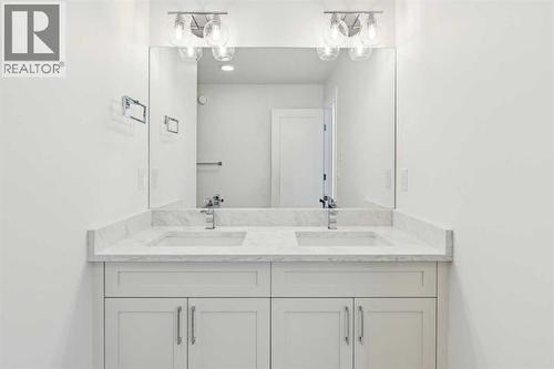 25 Linden Place, Rural Red Deer County, AB - Indoor Photo Showing Bathroom