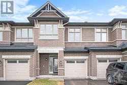 427 RAINROCK CRESCENT Ottawa, ON K1W 0K4