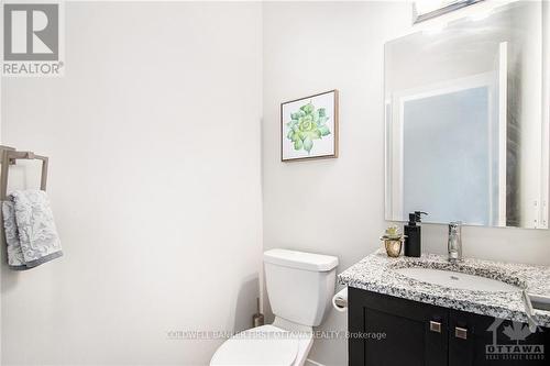 427 Rainrock Crescent, Ottawa, ON - Indoor Photo Showing Bathroom