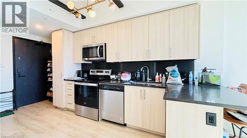 145 COLUMBIA Street W Unit# 1536  Waterloo, ON N2L 0K7