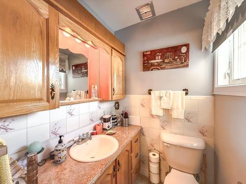 100 Bareneed Road, Bareneed, NL 