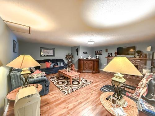 100 Bareneed Road, Bareneed, NL 