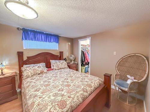 100 Bareneed Road, Bareneed, NL 