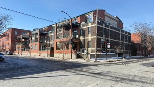 332-2801 Rue du Centre  Montréal (Le Sud-Ouest), QC H3K 3C4