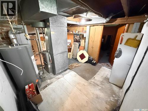 269 2Nd Avenue Ne, Swift Current, SK - Indoor Photo Showing Basement
