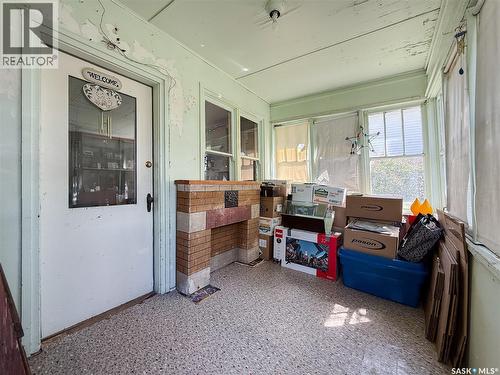 269 2Nd Avenue Ne, Swift Current, SK - Indoor Photo Showing Other Room