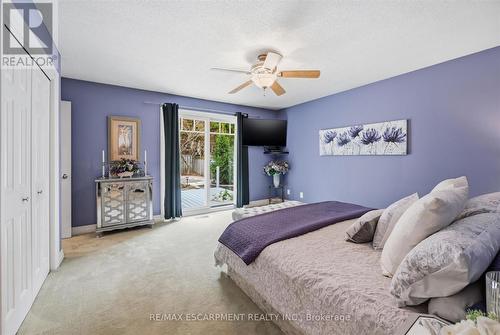 285 Glen Afton Drive, Burlington, ON - Indoor Photo Showing Bedroom