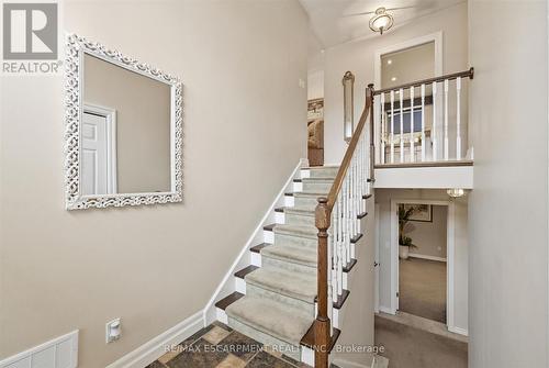 285 Glen Afton Drive, Burlington, ON - Indoor Photo Showing Other Room